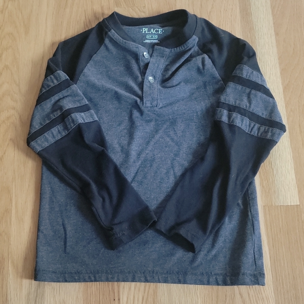 Boy's Children's Place shirt
